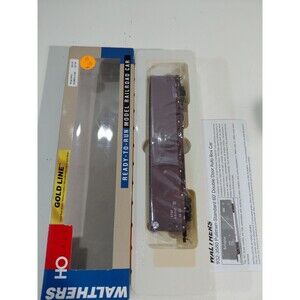 Walthers 932-35816 HO Gauge Model Railroad Santa Fe Double Door Boxcar w/Box